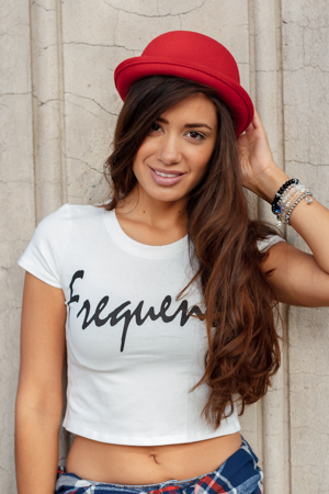 foto de mujer con sombrero