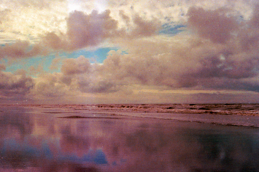 paisaje en el mar en Buenos Aires en 35mm por Marcia Filz